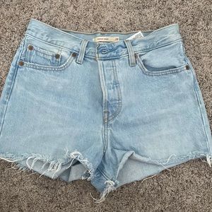 levi jean shorts